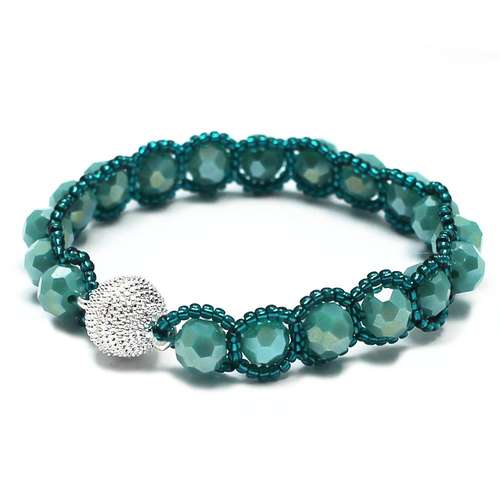 Elizabeth Crystal Bracelet caribbean blue - makes 3 bracelet making kit — DIY set with beads and instructions for creating handmade jewelry