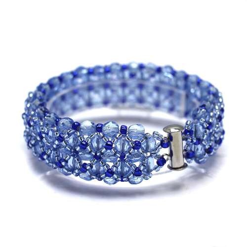 Lili Crystal Bracelet blue bracelet making kit — DIY set with beads and instructions for creating handmade jewelry
