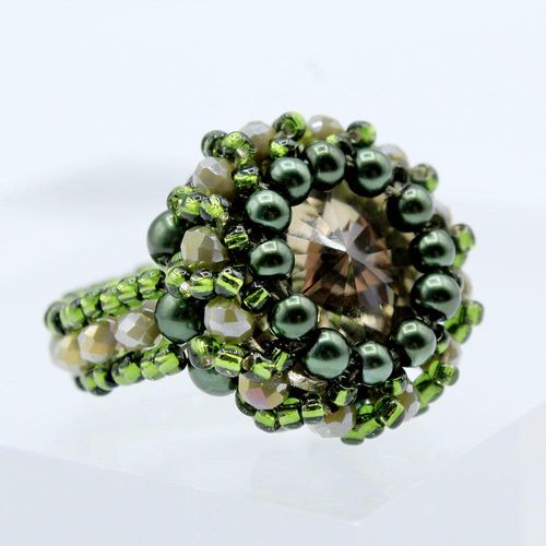 Bling Rings Pack forest green jewelry making kit — DIY set with beads and instructions for creating handmade jewelry