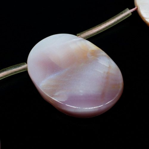 Mother of Pearl Dound Drop 30x25mm Natural 1pc for jewellery making