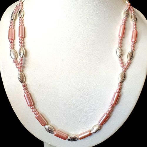 Maybel Tubular Necklace Makes 2 light pink necklace making kit — DIY set with beads and instructions for creating handmade jewelry