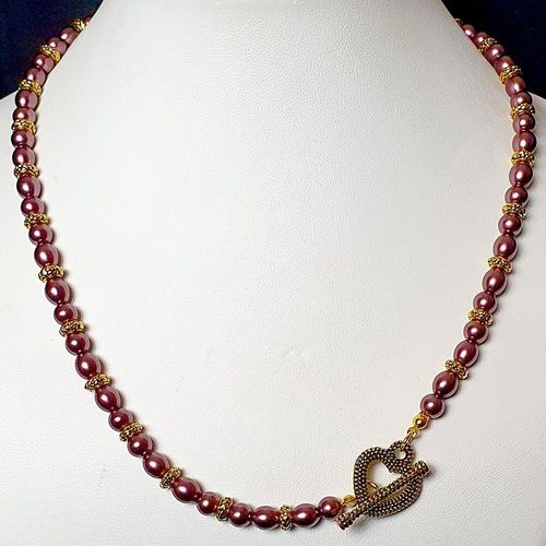 Amy Pearl Jewellery mahogny rose jewelry making kit — DIY set with beads and instructions for creating handmade jewelry