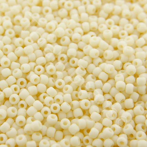 Toho Size 11 Seed Beads 10g - Opaque Frost Lt Beige