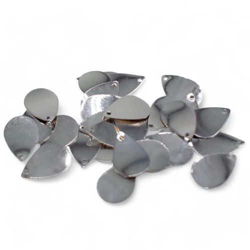 Metal Charm Petal 14mm 20pcs Silver for jewellery making