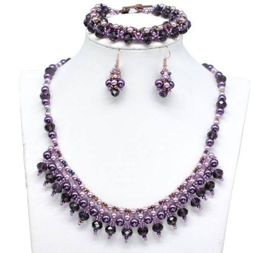 Paula Jewellery Set purple jewelry making kit — DIY set with beads and instructions for creating handmade jewelry