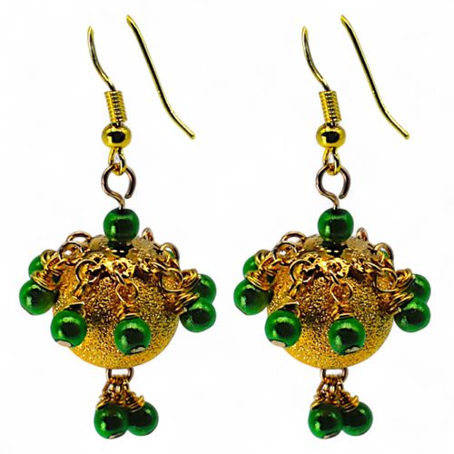 Stardust Earrings Gold & Green earring making kit — DIY set with beads and instructions for creating handmade jewelry