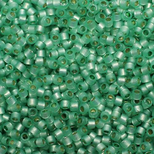 Toho Treasure Size 11 5g - PF Silver Milky Peridot