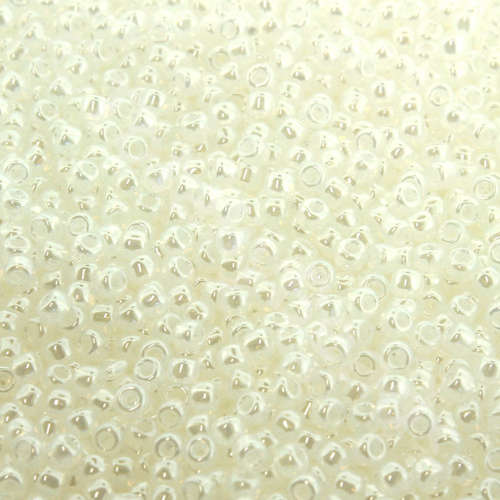 Toho Size 11 Seed Beads 10g - Ceylon Snowflake