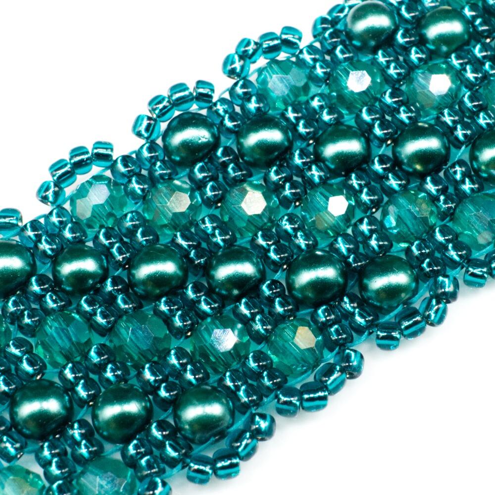 Dahlia Bracelet Makes 3 emerald bracelet making kit — DIY set with beads and instructions for creating handmade jewelry