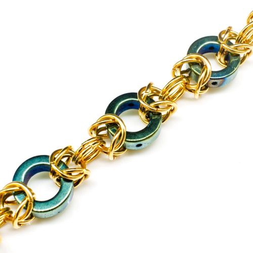 Brooke Byzantine Jewellery green jewelry making kit — DIY set with beads and instructions for creating handmade jewelry