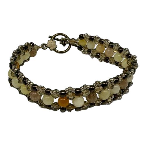 Jocelyn Crystal & Jade Bracelets cream bracelet making kit — DIY set with beads and instructions for creating handmade jewelry