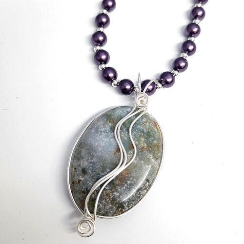 Gemstone Oval Necklace bloodstone & jasper necklace making kit — DIY set with beads and instructions for creating handmade jewelry