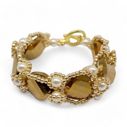 Curve Crystal Disc Bracelet Makes 3 gold bracelet making kit — DIY set with beads and instructions for creating handmade jewelry