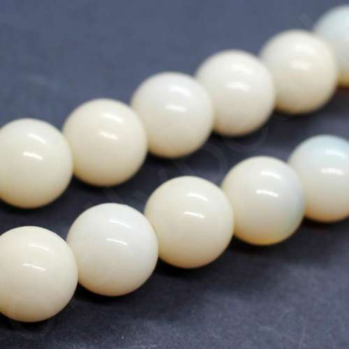 Opal Cream Round Beads - 10mm
