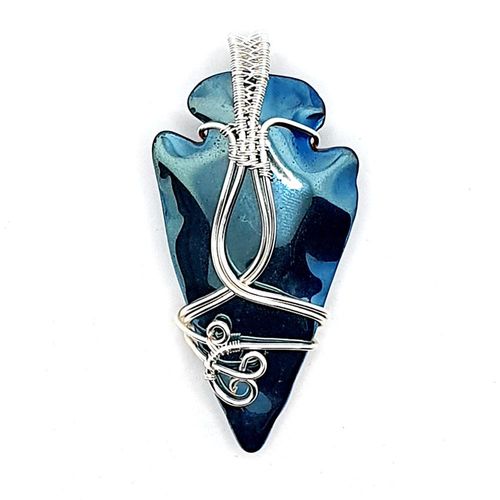 Flint Arrow Pendant silver green jewelry making kit — DIY set with beads and instructions for creating handmade jewelry