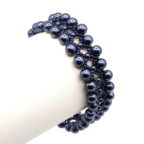 Serenity Bracelet arctic night bracelet making kit — DIY set with beads and instructions for creating handmade jewelry