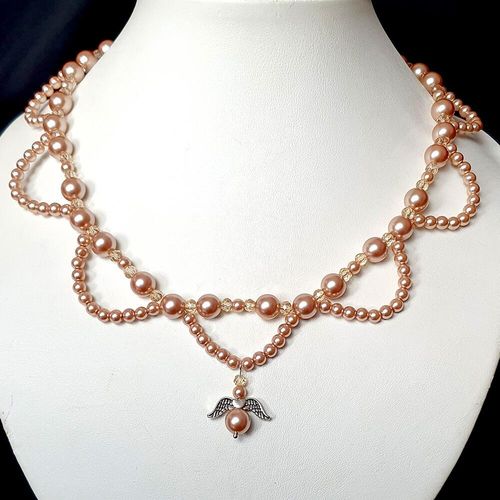 Angela Pearl Necklace ecru necklace making kit — DIY set with beads and instructions for creating handmade jewelry