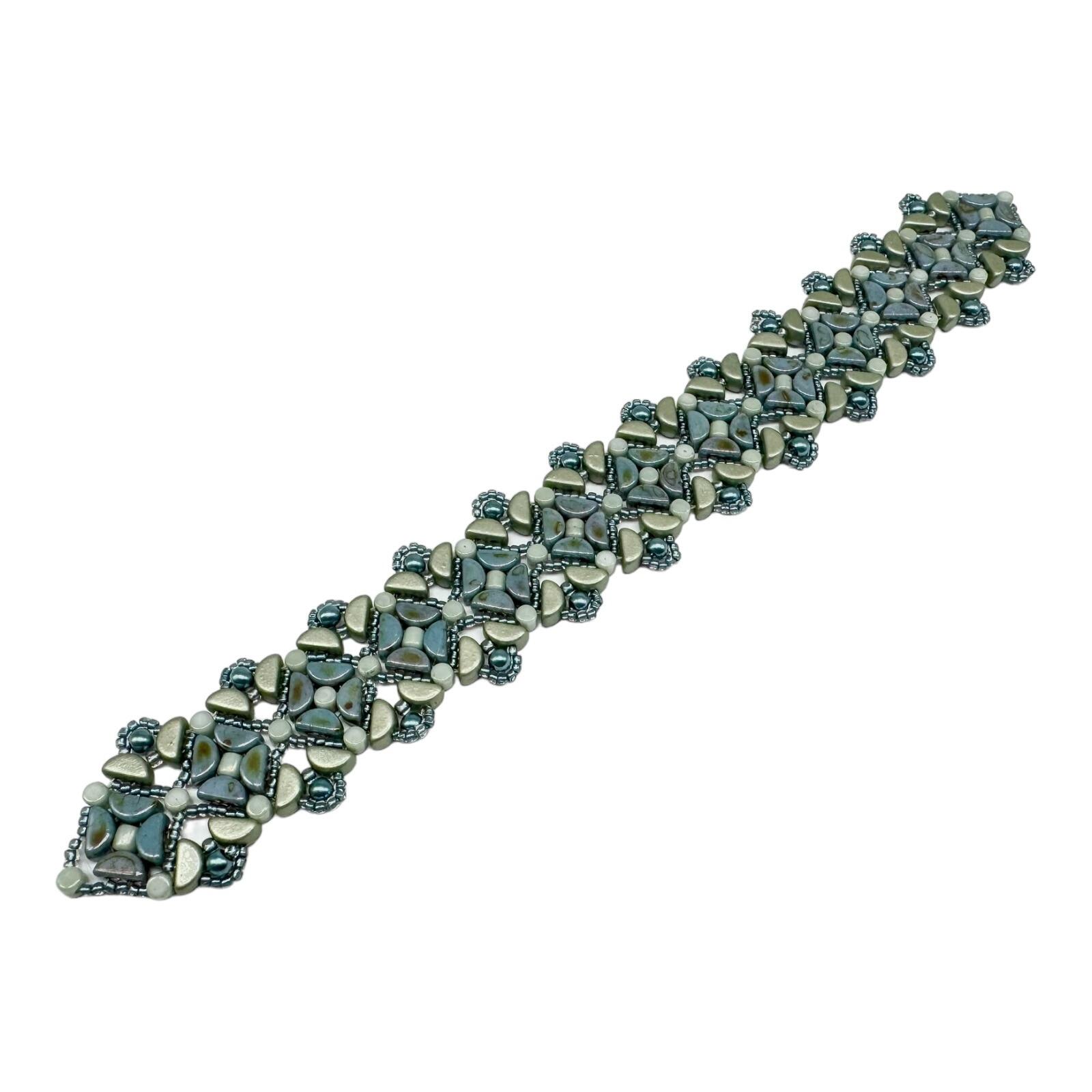 Par Puca Maiya Bracelet Green 3mm for jewellery making