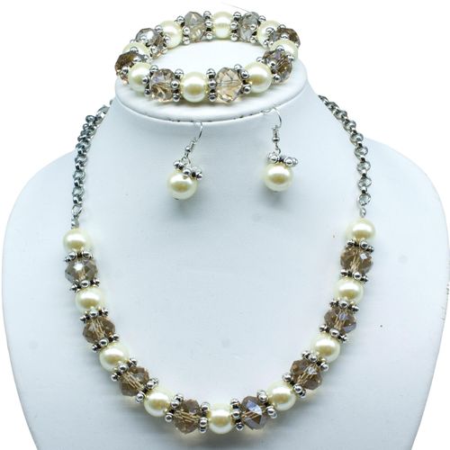 Chunky Crystal Pearl Jewellery ivory jewelry making kit — DIY set with beads and instructions for creating handmade jewelry