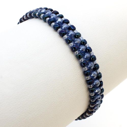 Lara Crystal Bracelets Kit blue bracelet making kit — DIY set with beads and instructions for creating handmade jewelry