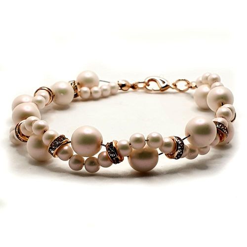 Satin Sparkle Bracelet beautiful rose bracelet making kit — DIY set with beads and instructions for creating handmade jewelry