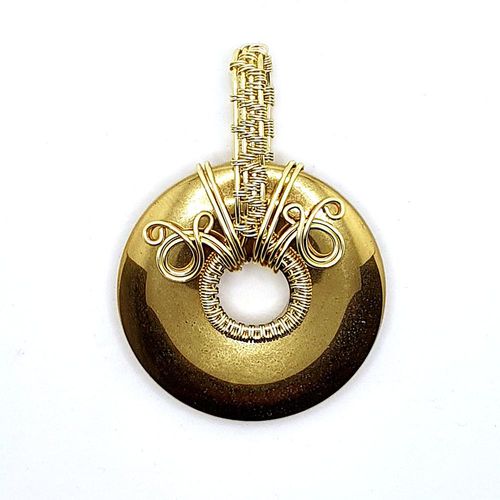 Nova Pendant Kit gold jewelry making kit — DIY set with beads and instructions for creating handmade jewelry