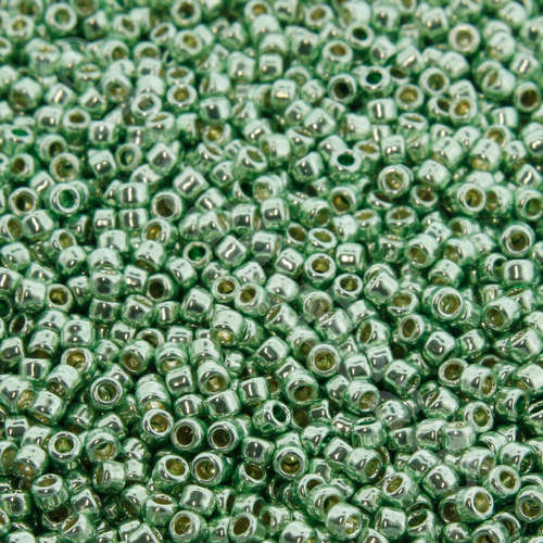 Toho Size 11 Seed Beads 10g - PF Gal. Sea Foam