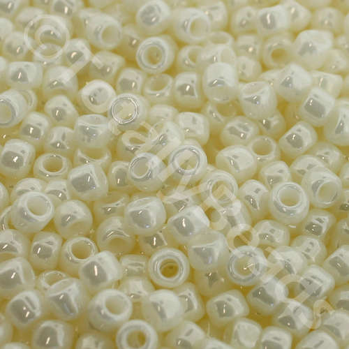 Toho Size 6 Seed Beads 10g - Opaque Luster Navajo White