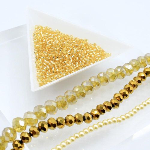 Christina Necklace light topaz necklace making kit — DIY set with beads and instructions for creating handmade jewelry