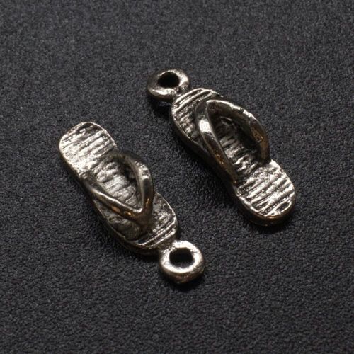 Antique Silver Metal Charm Single Flipflop 18mm 14pcs for jewellery making