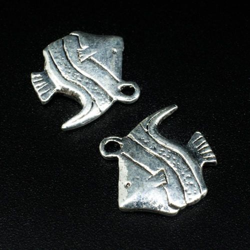Antique Silver Metal Charm Tropical Fish 17mm 10pcs for jewellery making