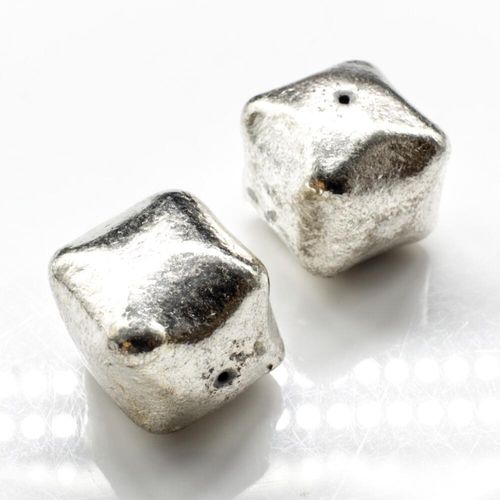 Indian Sterling Plated 19mm Facet Cube 2pc for jewellery making