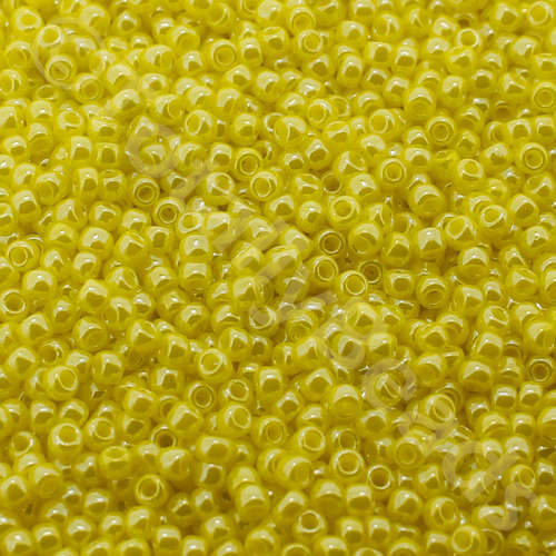 Toho Size 11 Seed Beads 10g - Opaque Lustered Dandelion
