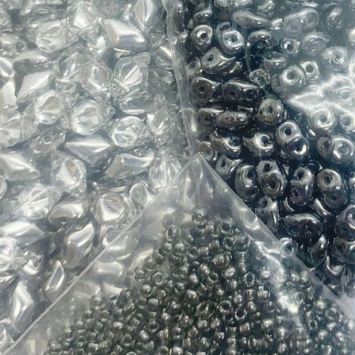 BC 2023 WK 35: Moray Jewellery Set Silver & Hematite for jewellery making
