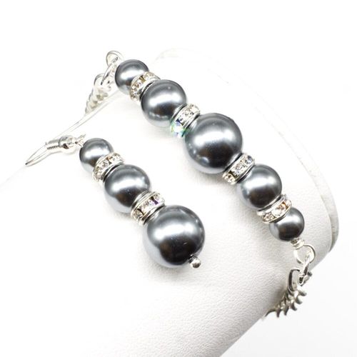 Camilla Jewellery Kit french grey jewelry making kit — DIY set with beads and instructions for creating handmade jewelry