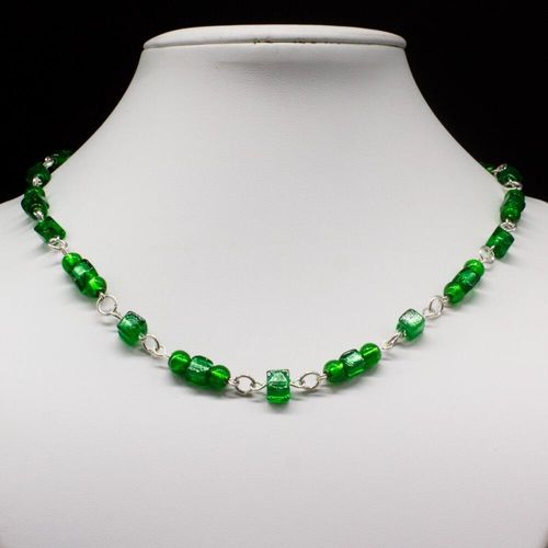 Georgia Necklace fern green necklace making kit — DIY set with beads and instructions for creating handmade jewelry