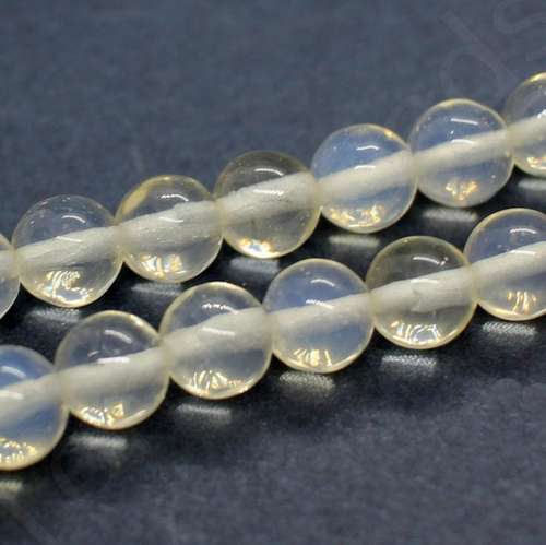 Opal Cream Transluscent Round - 8mm