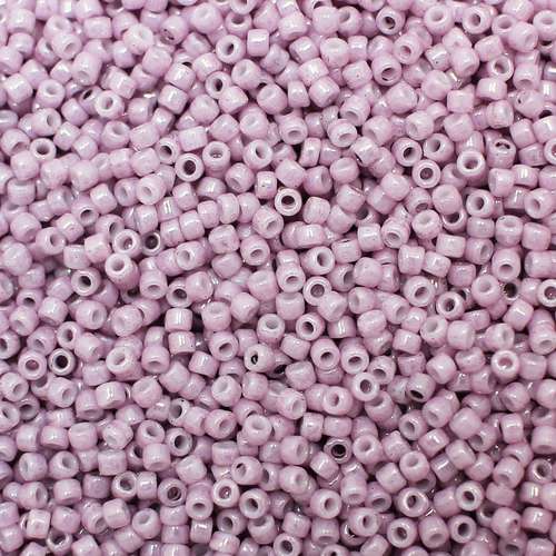 Toho Size 15 Seed Beads 10g - Lust. Pale Mauve
