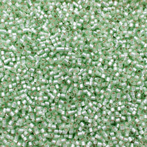 Toho Treasure Size 11 5g - Transparent Silver-Lined Mint Green