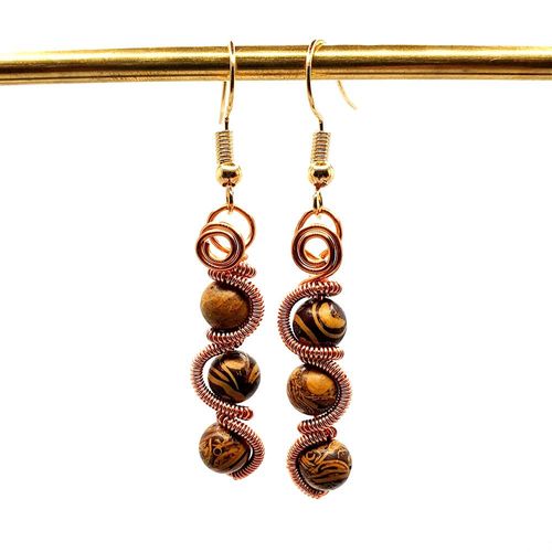 Precious Wave Earrings rubber stone earring making kit — DIY set with beads and instructions for creating handmade jewelry