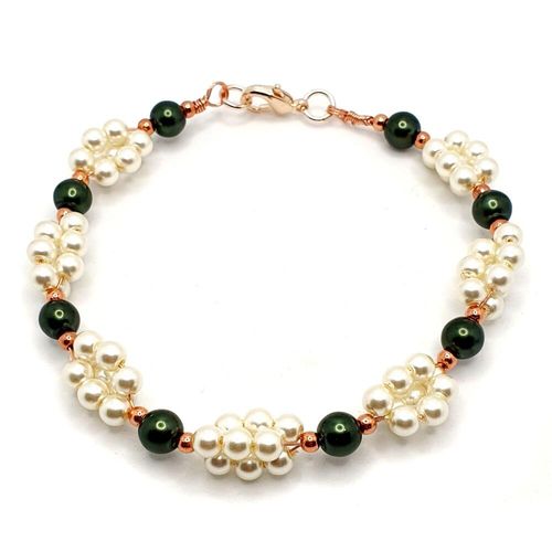 Deborah Cluster Bracelets forrest green & light peach bracelet making kit — DIY set with beads and instructions for creating handmade jew…