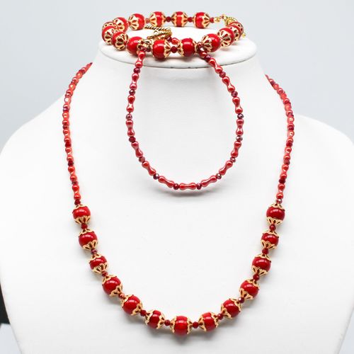 Calla Gemstone Jewellery Set red coral jewelry making kit — DIY set with beads and instructions for creating handmade jewelry