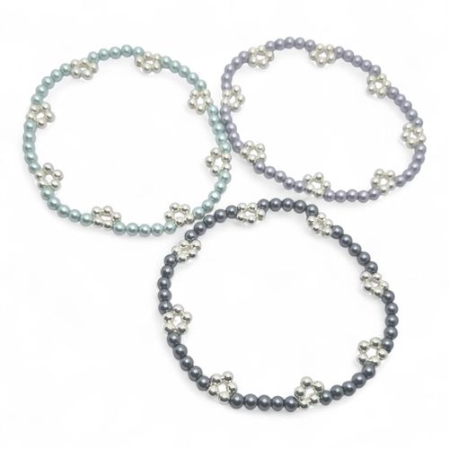 Delilah Pearl Bracelet Bundle with Silver makes 6 bracelet making kit — DIY set with beads and instructions for creating handmade jewelry