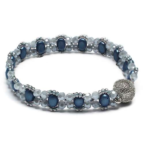 Par Puca Samos Bracelet pale blue makes 2 bracelet making kit — DIY set with beads and instructions for creating handmade jewelry