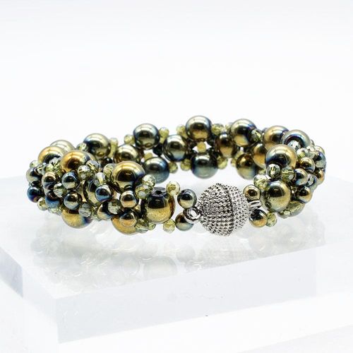 Hematite Hugs & Kisses Bracelet green gold bracelet making kit — DIY set with beads and instructions for creating handmade jewelry