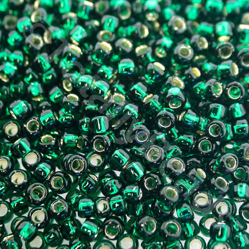 Toho Size 8 Seed Beads 10g - Silver Lined Green Emerald