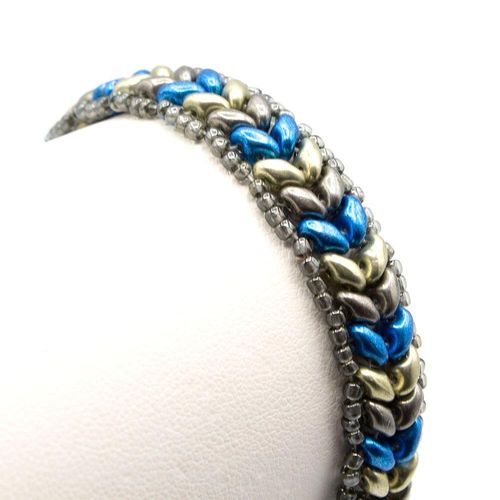 Hannah SuperDuo Bracelet gun metal blue bracelet making kit — DIY set with beads and instructions for creating handmade jewelry