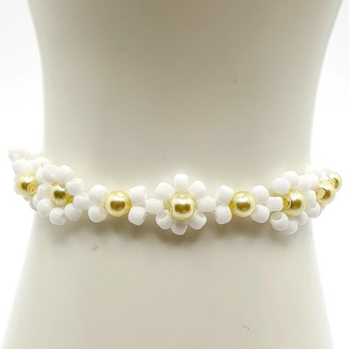 Leilani Flower Bracelets lemon bracelet making kit — DIY set with beads and instructions for creating handmade jewelry
