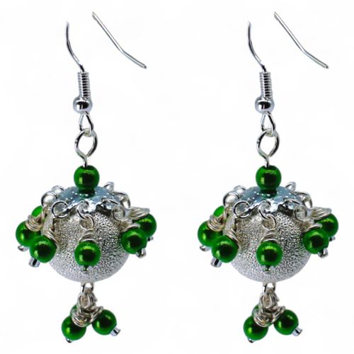 Stardust Earrings Silver & Green earring making kit — DIY set with beads and instructions for creating handmade jewelry