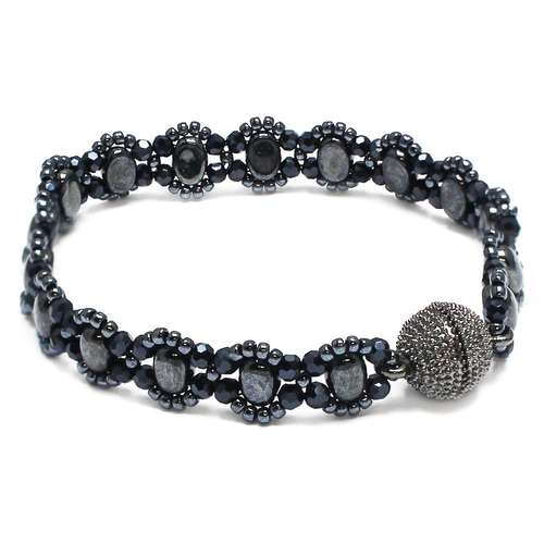Par Puca Samos Bracelet hematite makes 2 bracelet making kit — DIY set with beads and instructions for creating handmade jewelry